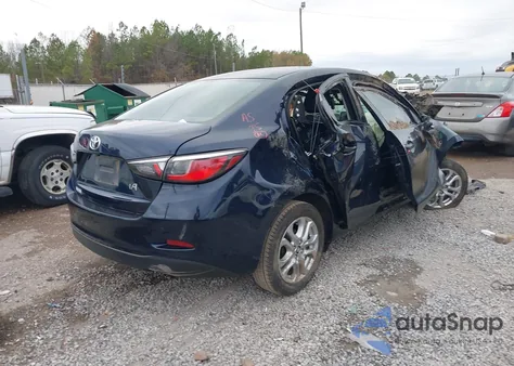 2018 Toyota Yaris Ia из США, поврежденный, VIN 3MYDLBYV1JY315936